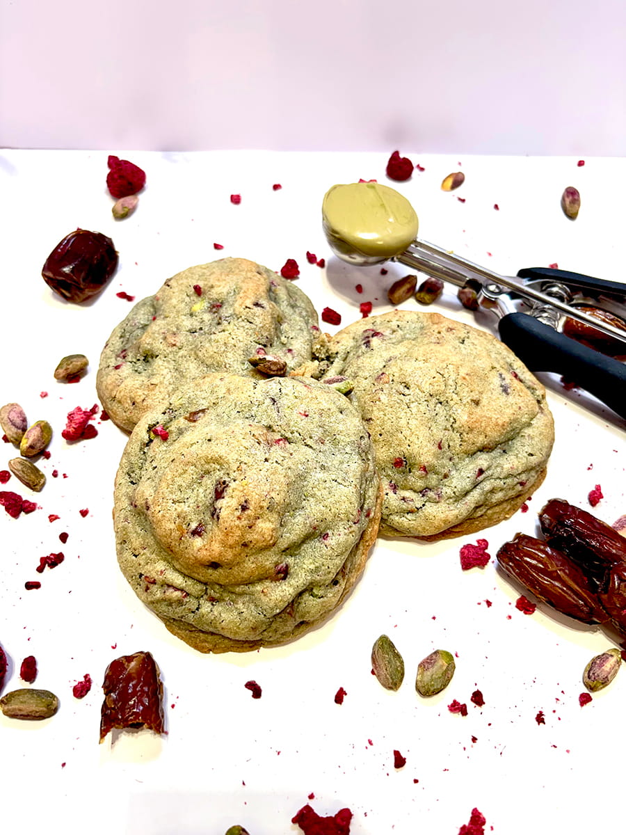 Raspberry Pistachio & Date Cookie